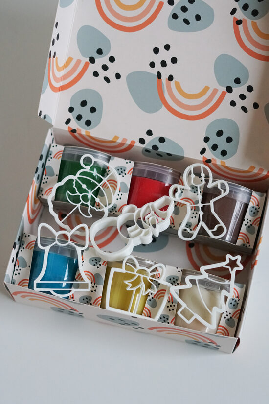 LIELAIS SVĒTKU komplekts